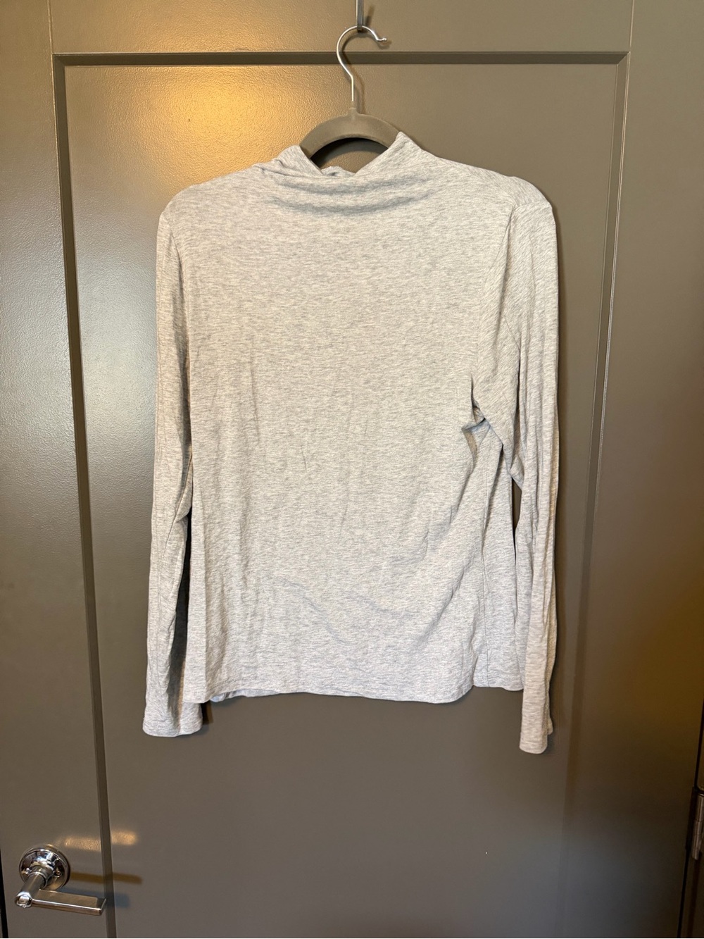 Banana Republic Light Gray Long Sleeve Mock Neck Top - Picture 2 of 2